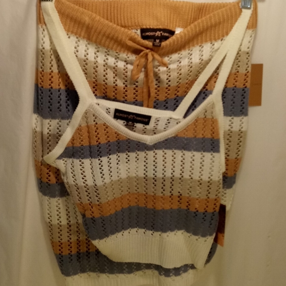 ALMOST FAMOUS 2PC SKIRT SET - Picture 2 of 8